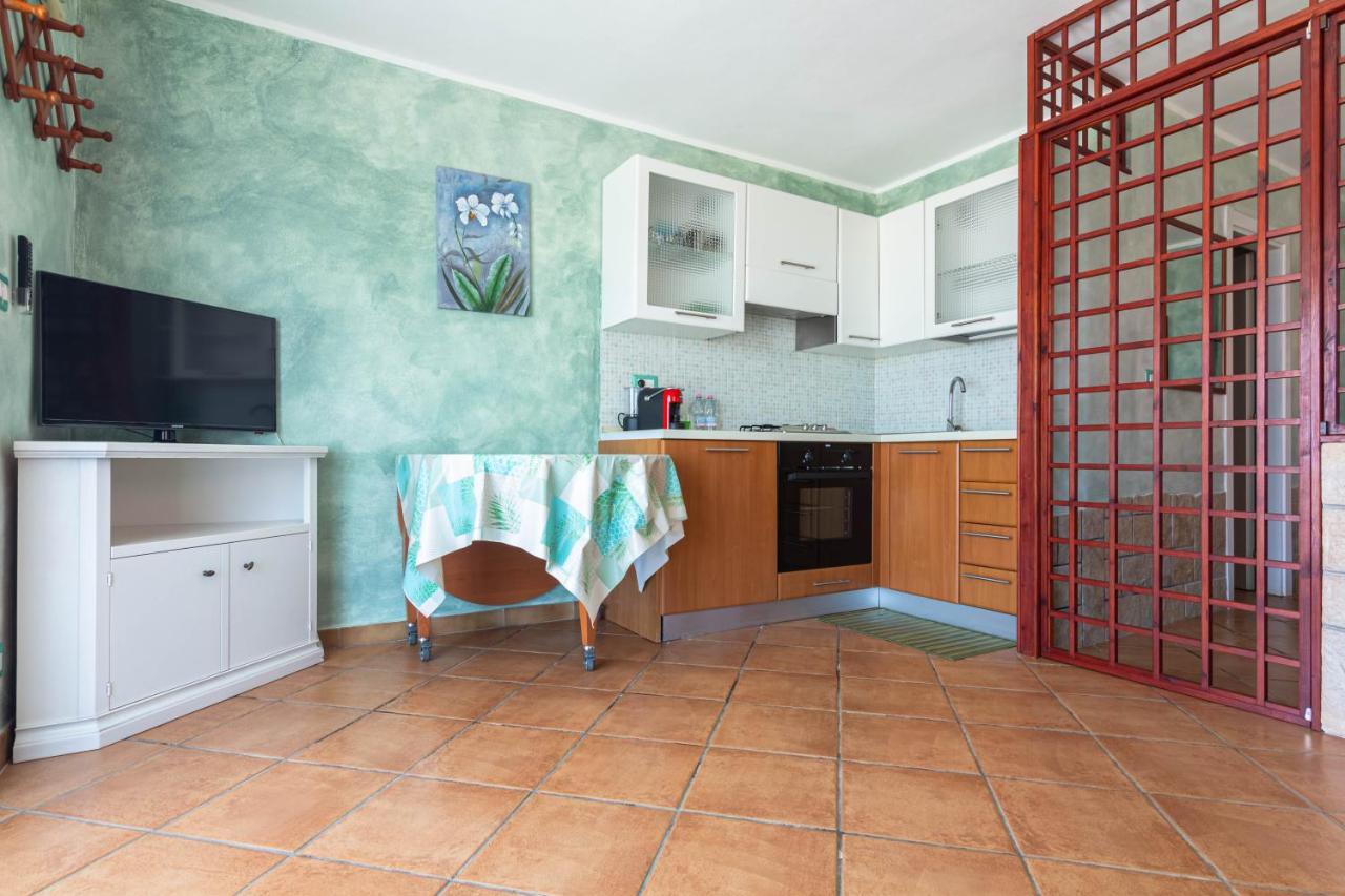 Roccabianca Rooms & Studios Stintino Bagian luar foto