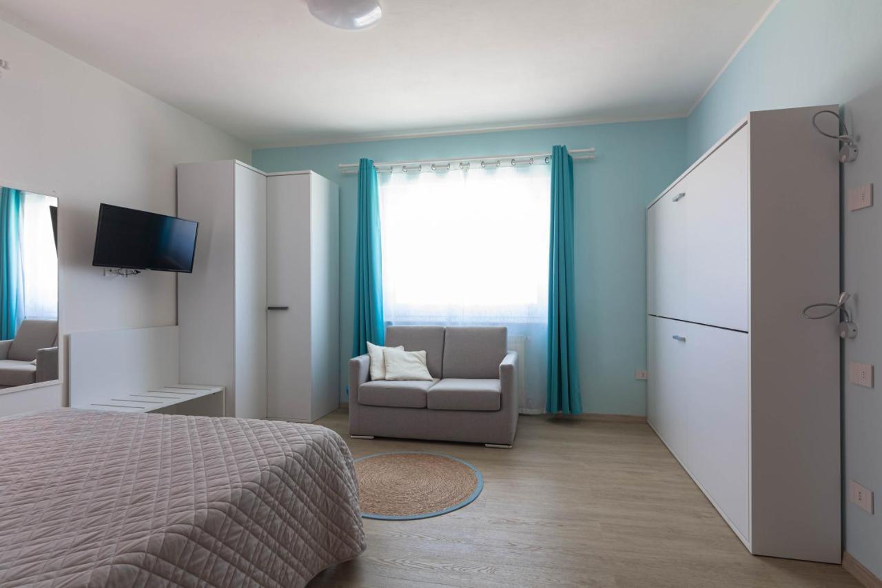Roccabianca Rooms & Studios Stintino Bagian luar foto