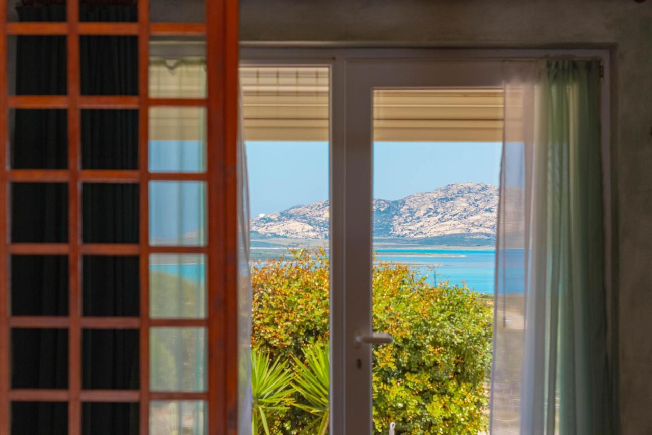 Roccabianca Rooms & Studios Stintino Bagian luar foto