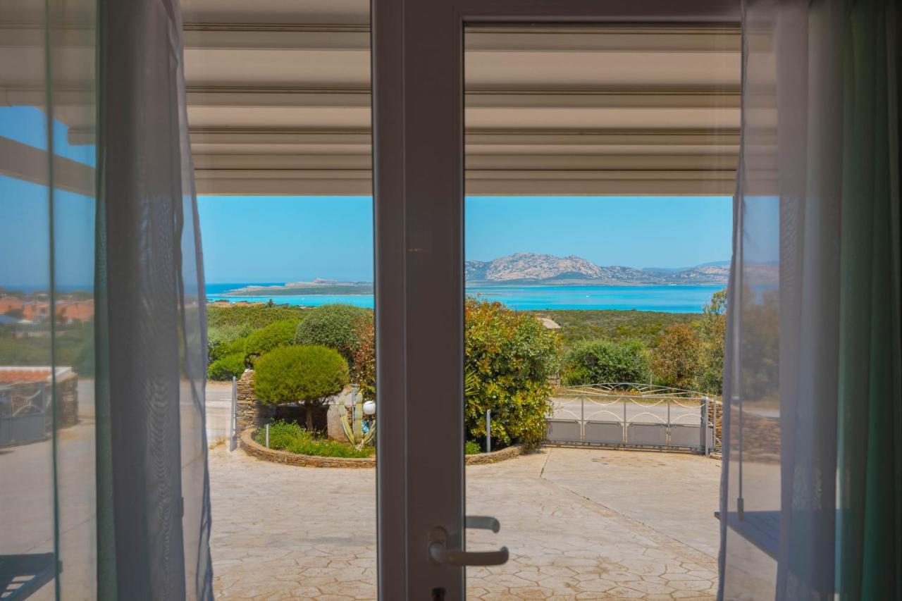 Roccabianca Rooms & Studios Stintino Bagian luar foto